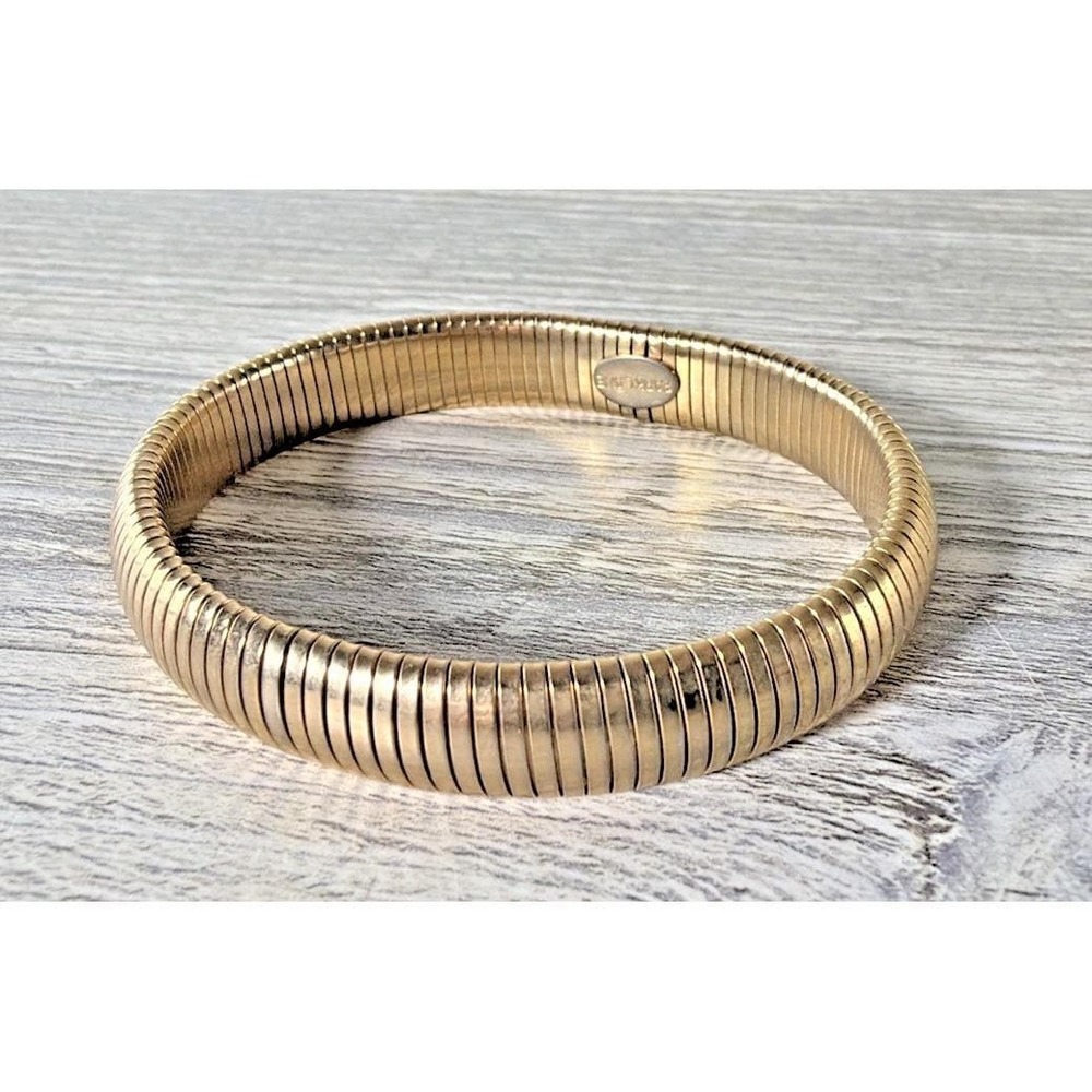 Vintage Parklane Gold Tone Embraceable Stretch Bracelet - Picture 2 of 7